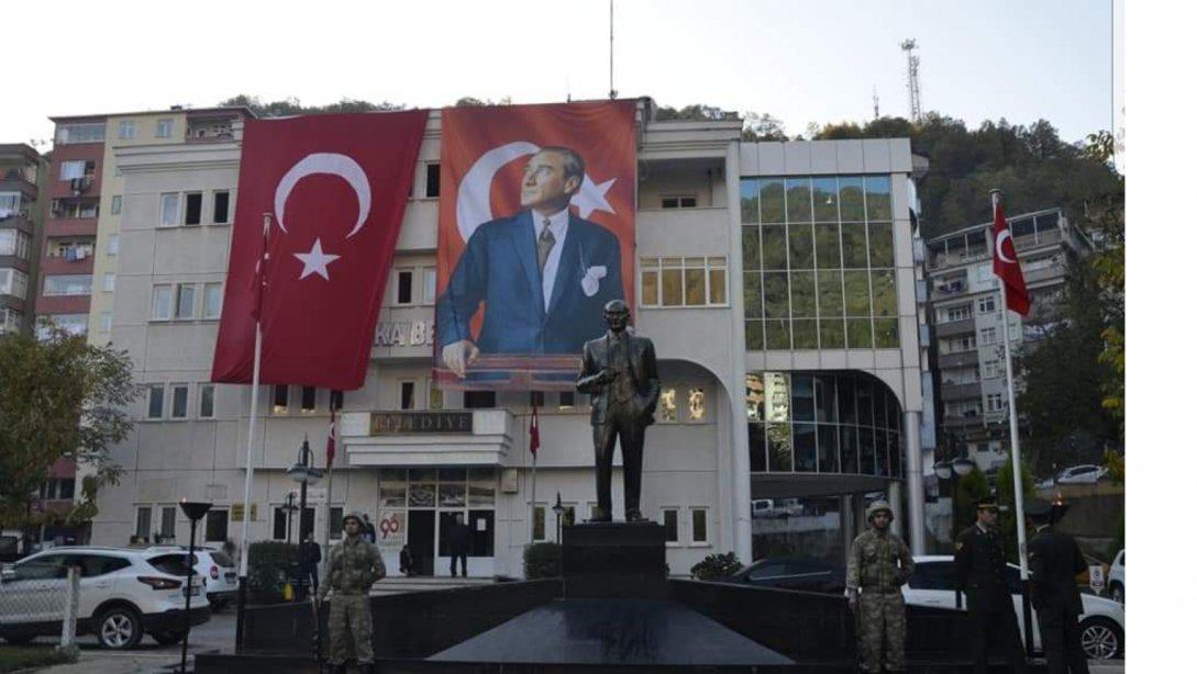 Cumhuriyetimizin Kurucusu Ulu Önder Mustafa Kemal Atatürk'ü Ebediyete İntikalinin 81. Yıl Dönümünde Saygıyla Anıyoruz
