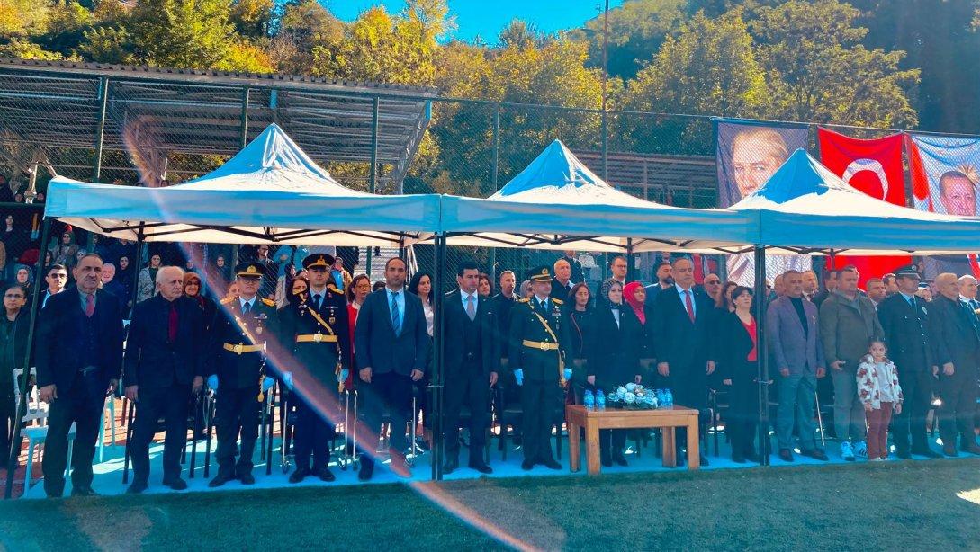 29 EKİM CUMHURİYET BAYRAMI İLÇEMİZDE COŞKUYLA KUTLANDI